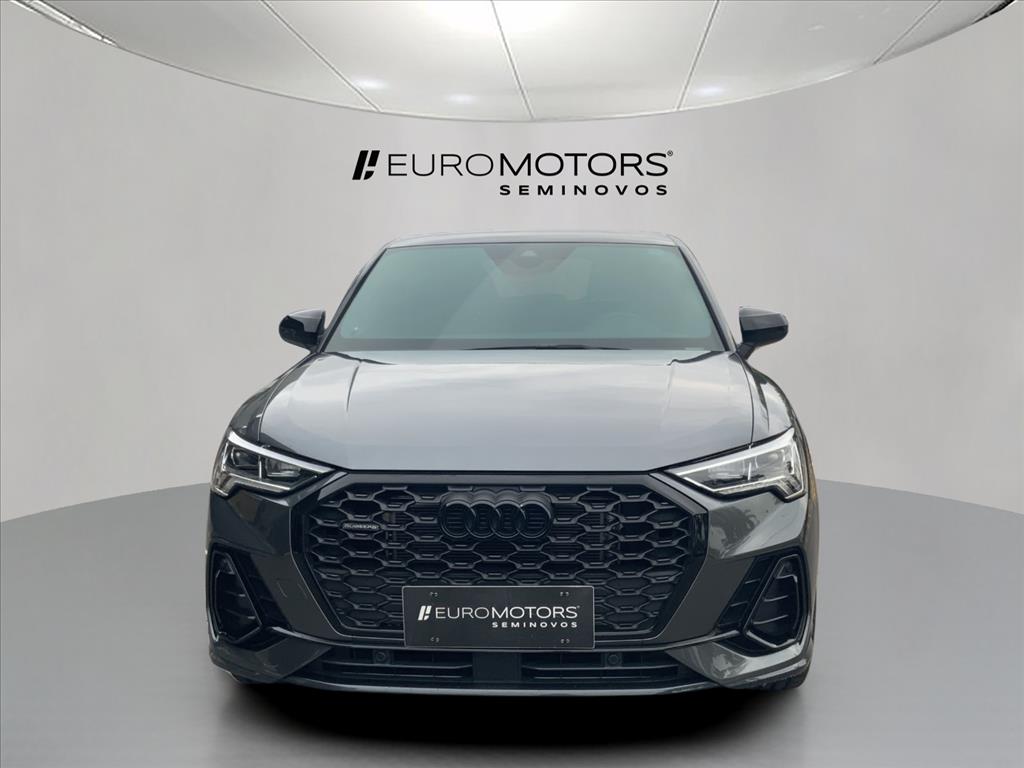 Audi-Q3-2.0 40 TFSI GASOLINA SPORTBACK PERFORMANCE BLACK QUATTRO TIPTRONIC