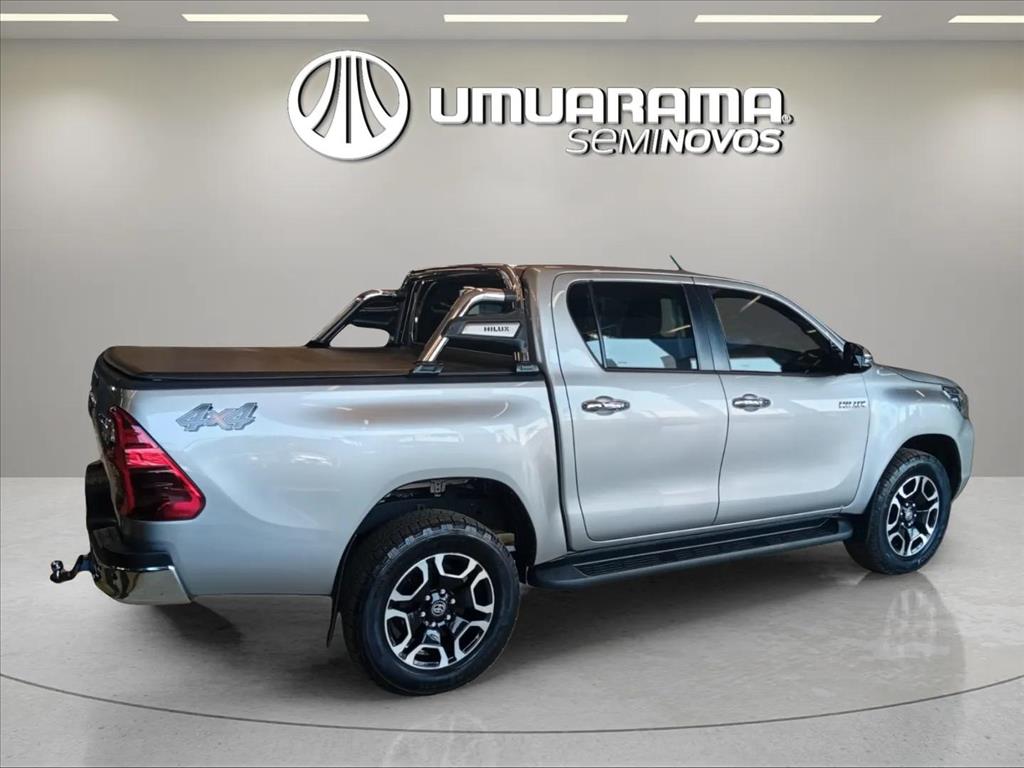 HILUX 2.8 D-4D TURBO DIESEL CD SRV 4X4 AUTOMÁTICO3