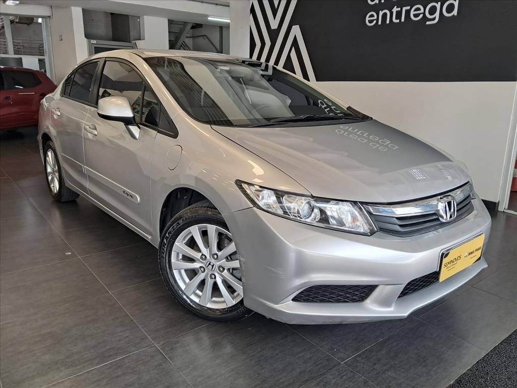 CIVIC 1.8 LXS 16V FLEX 4P AUTOMÁTICO2