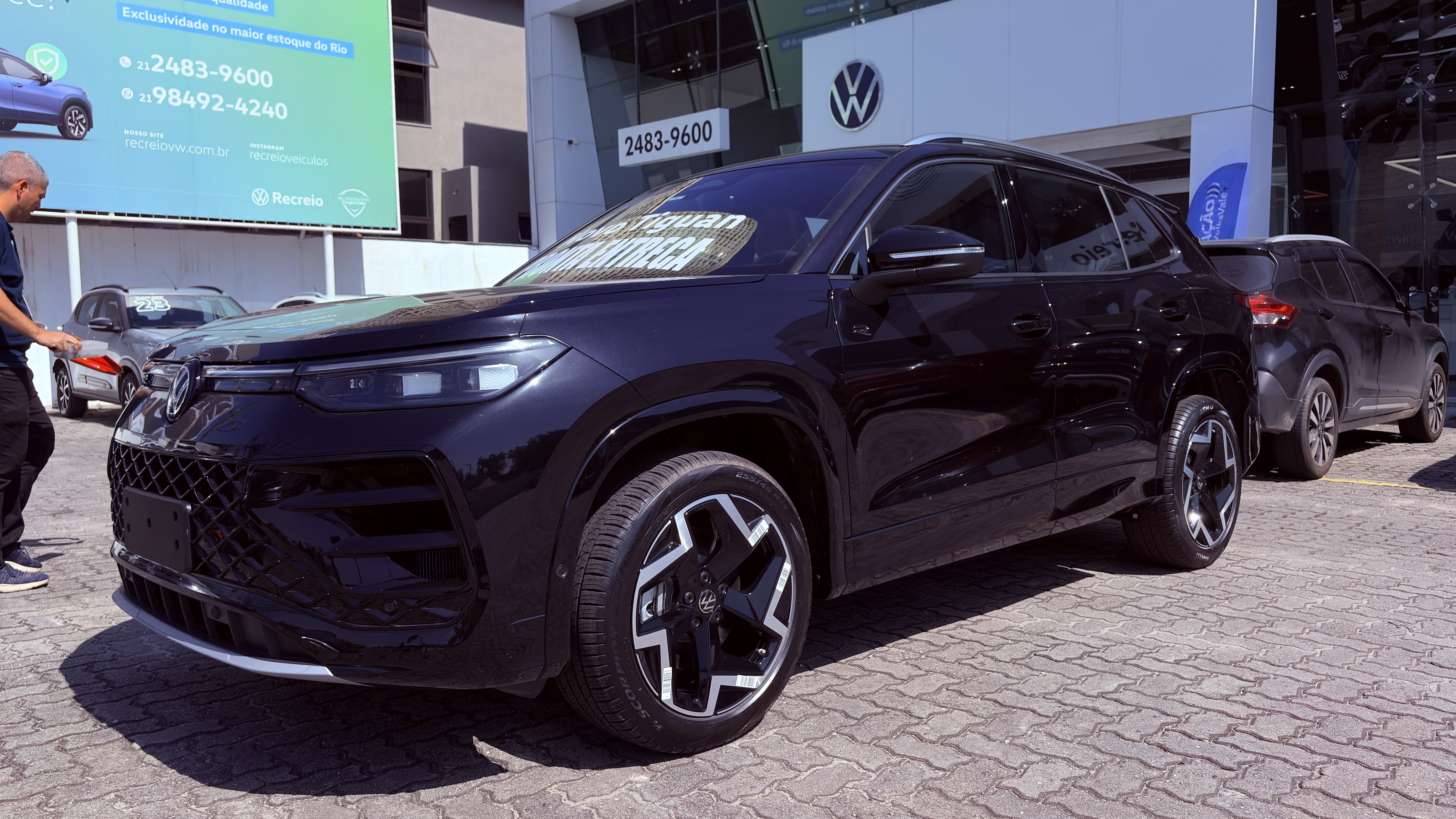 TIGUAN 2.0 350 TSI GASOLINA R-LINE 4MOTION AUTOMÁTICO1