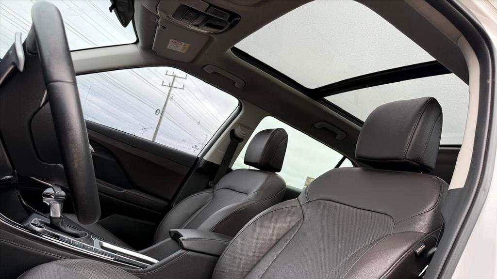 Hyundai-CRETA-1.0 TGDI FLEX PLATINUM AUTOMÁTICO