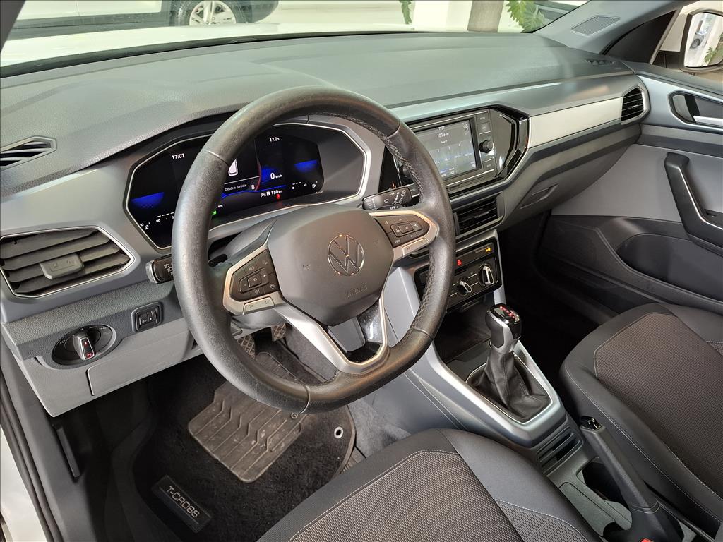 Volkswagen-T-CROSS-1.0 200 TSI TOTAL FLEX AUTOMÁTICO