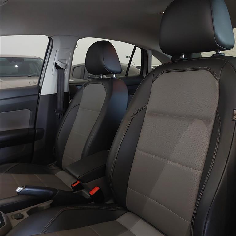 VIRTUS 1.0 200 TSI HIGHLINE AUTOMÁTICO10