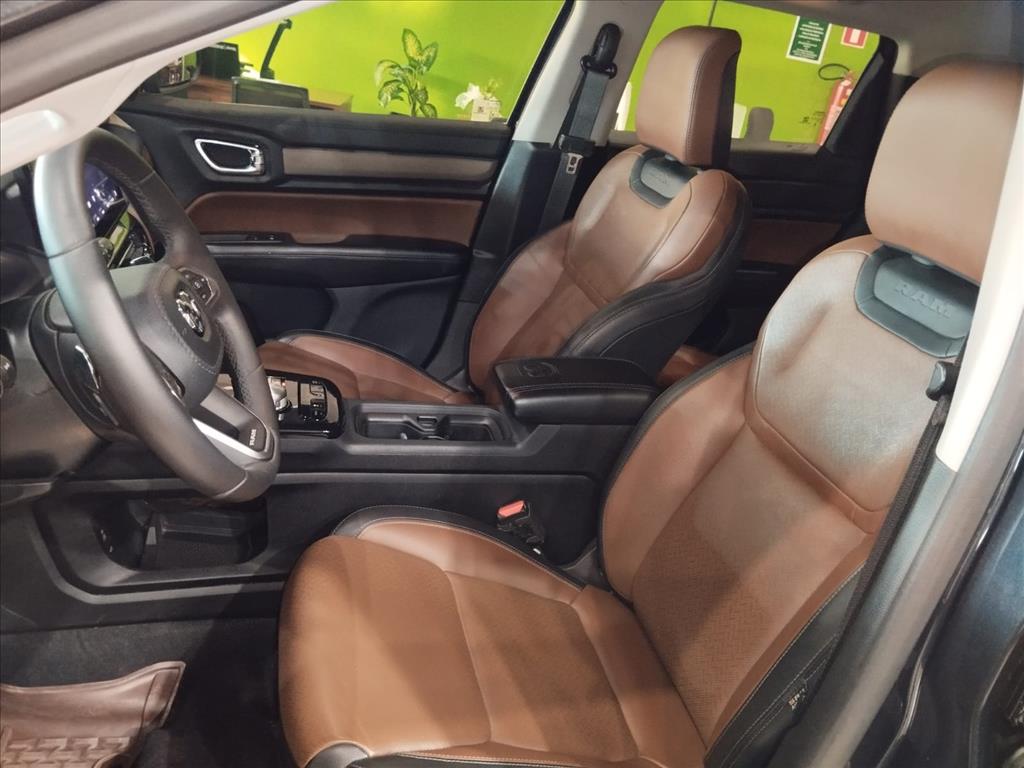 RAMPAGE 2.0 TURBO DIESEL LARAMIE 4X4 AUTOMÁTICO10