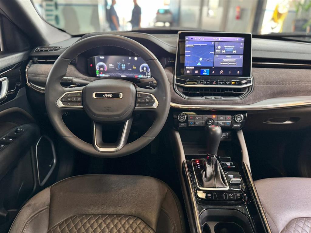 Jeep-COMMANDER-2.0 TD380 TURBO DIESEL OVERLAND AT9