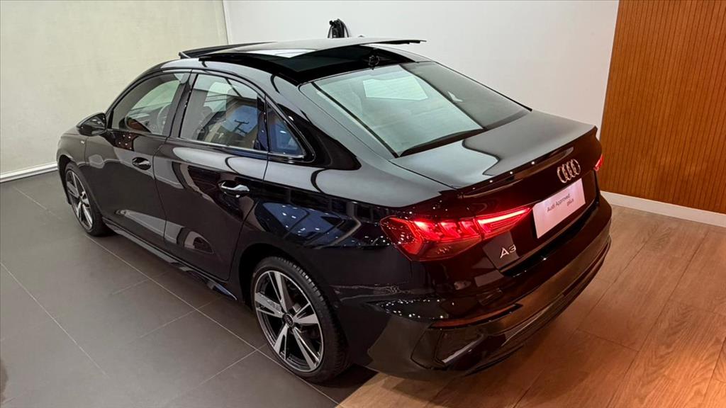 A3 2.0 40 TFSI MHEV SEDAN PERFORMANCE BLACK S-TRONIC4