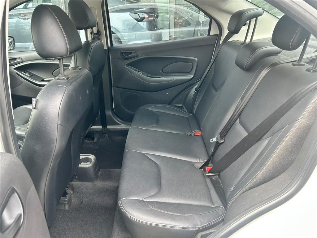 KA 1.5 TI-VCT FLEX TITANIUM SEDAN AUTOMÁTICO6