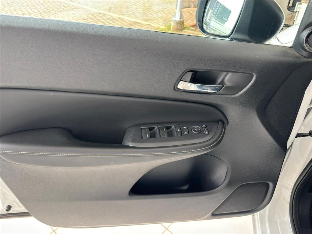 Honda-CITY-1.5 i-VTEC FLEX HATCH TOURING CVT