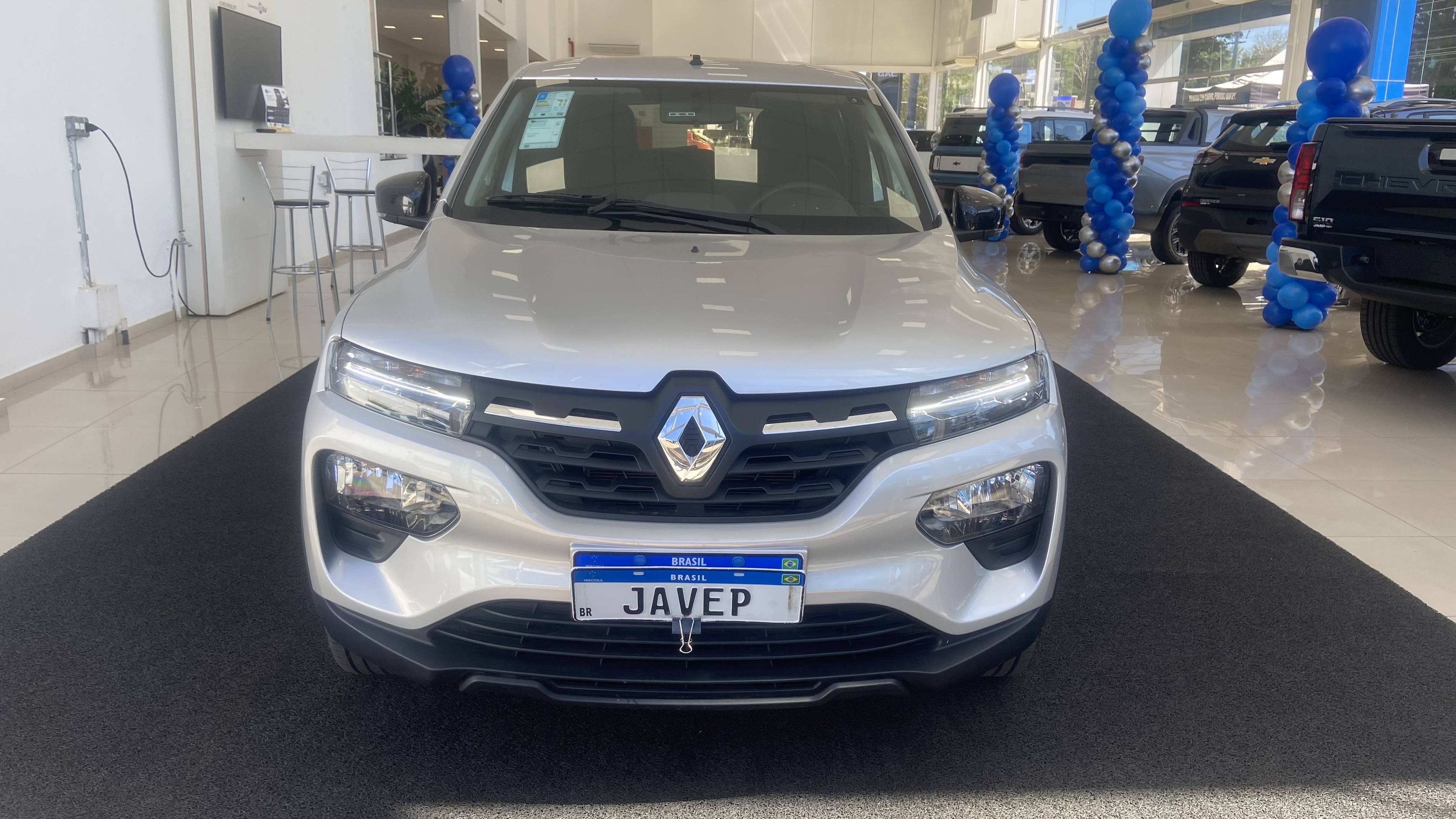 Renault-KWID-1.0 12V SCE FLEX INTENSE MANUAL