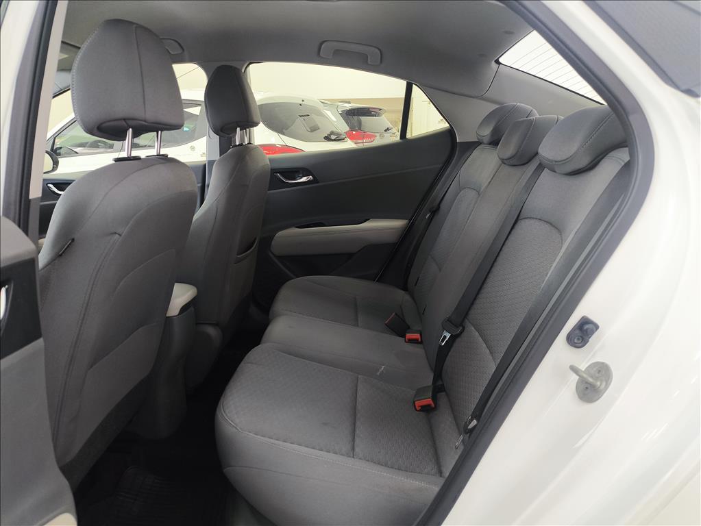 Hyundai-HB20S-1.0 TGDI FLEX PLATINUM AUTOMÁTICO