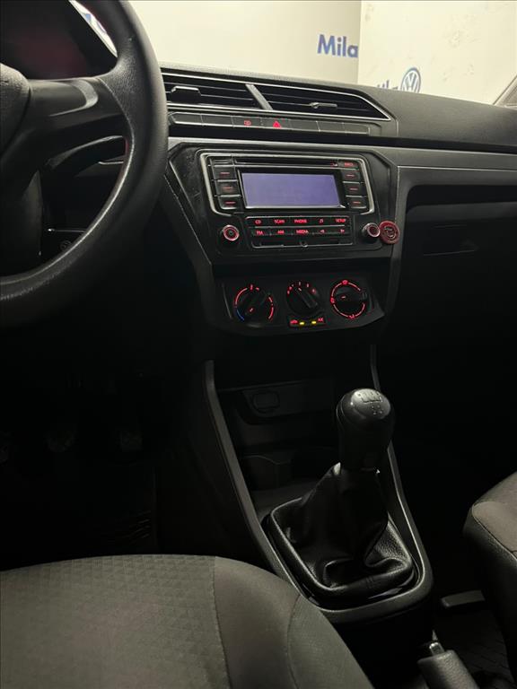 VOYAGE 1.0 12V MPI TOTALFLEX 4P MANUAL10