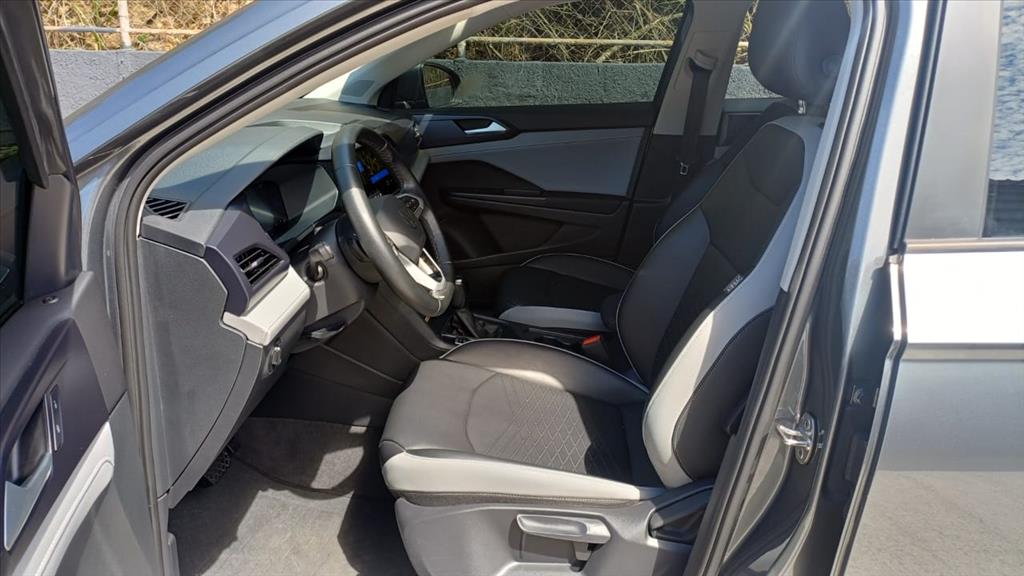 TAOS 1.4 250 TSI TOTAL FLEX COMFORTLINE AUTOMÁTICO6