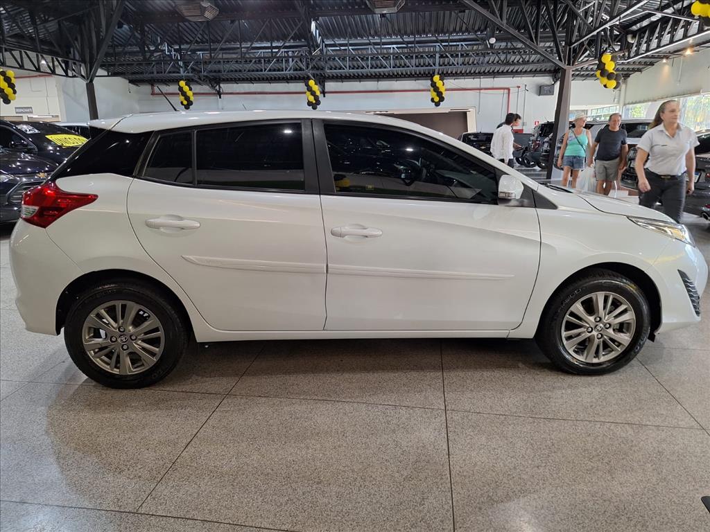 YARIS 1.5 16V FLEX XL PLUS CONNECT MULTIDRIVE3