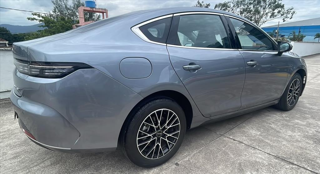 KING 1.5 DM-I PHEV GS AUTOMÁTICO5