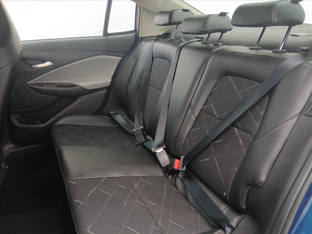 ONIX PLUS 1.0 TURBO FLEX AUTOMÁTICO4