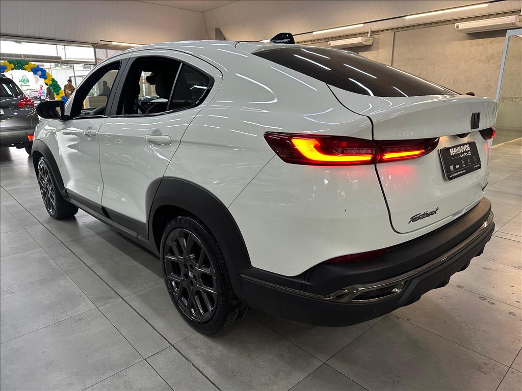 FASTBACK 1.0 TURBO 200 HYBRID IMPETUS CVT13