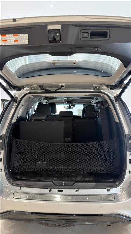 HILUX SW4 2.8 D-4D TURBO DIESEL SRX PLATINUM 7L 4X4 AUTOMÁTICO13