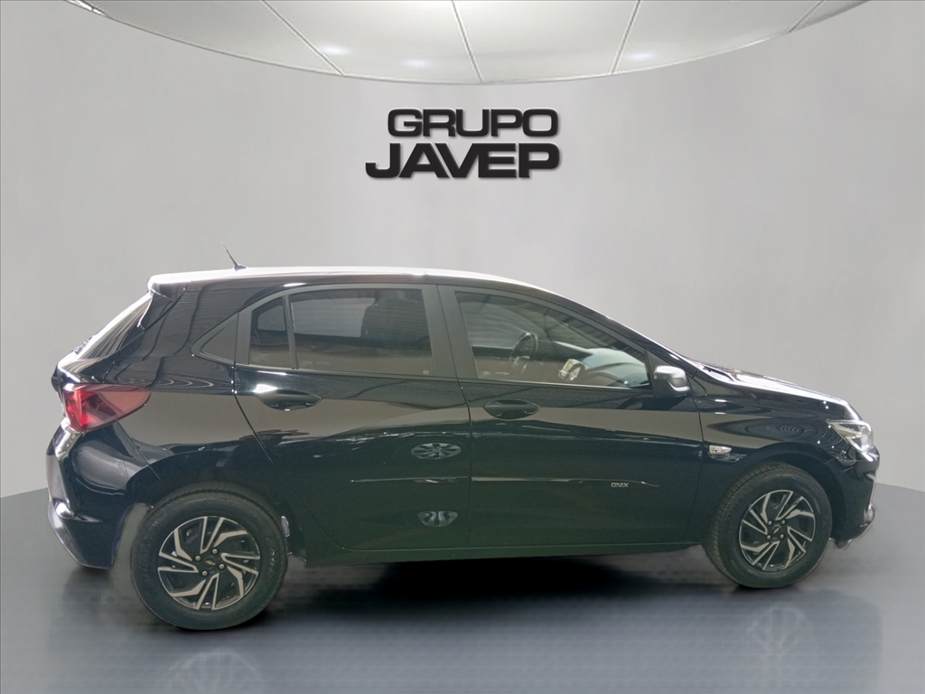 Chevrolet Onix 1.0 Flex Manual - foto 4