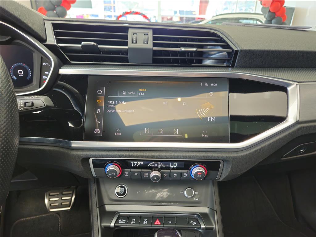 Q3 2.0 40 TFSI GASOLINA PERFORMANCE BLACK QUATTRO TIPTRONIC10