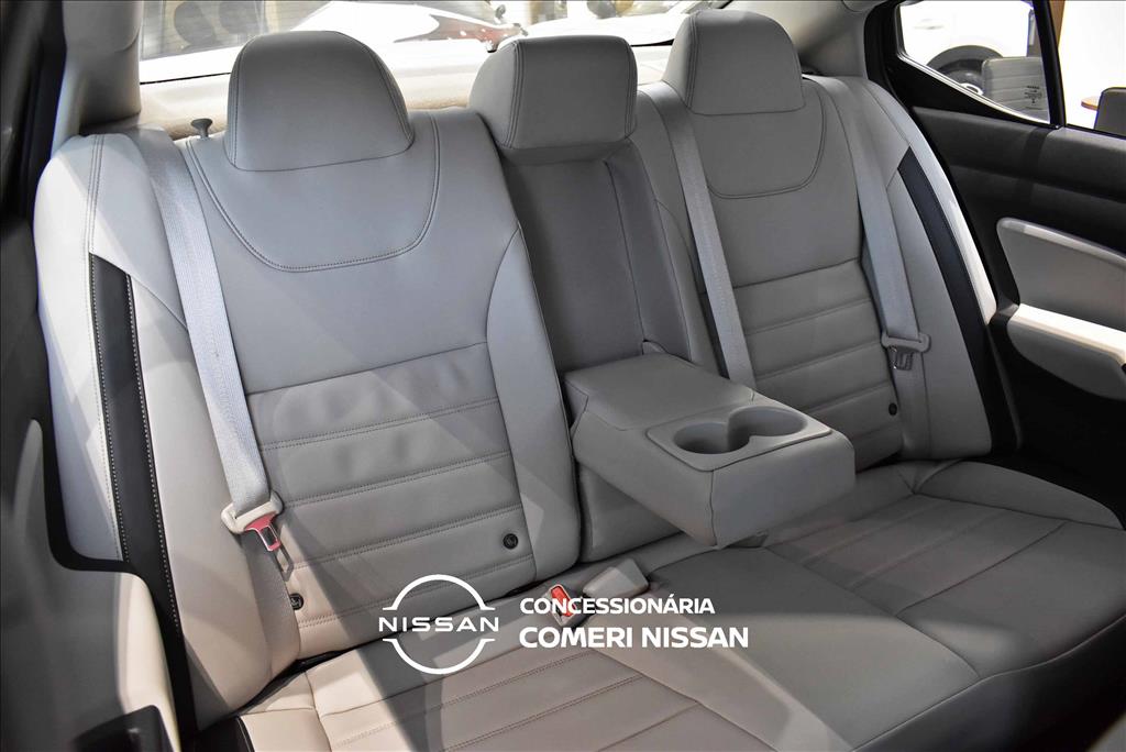 VERSA 1.6 16V FLEX EXCLUSIVE XTRONIC