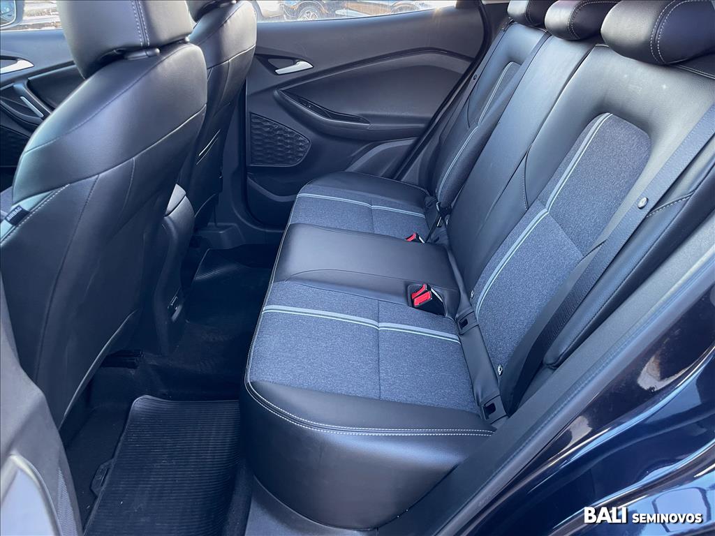 TRACKER 1.0 TURBO FLEX LTZ AUTOMÁTICO17