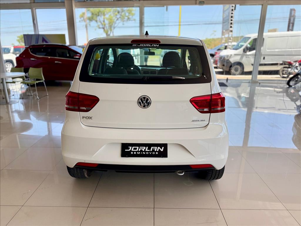 FOX 1.0 MI TRENDLINE 8V FLEX 4P MANUAL5