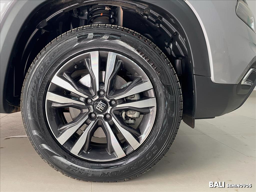 TORO 1.3 TURBO 270 FLEX FREEDOM AT68