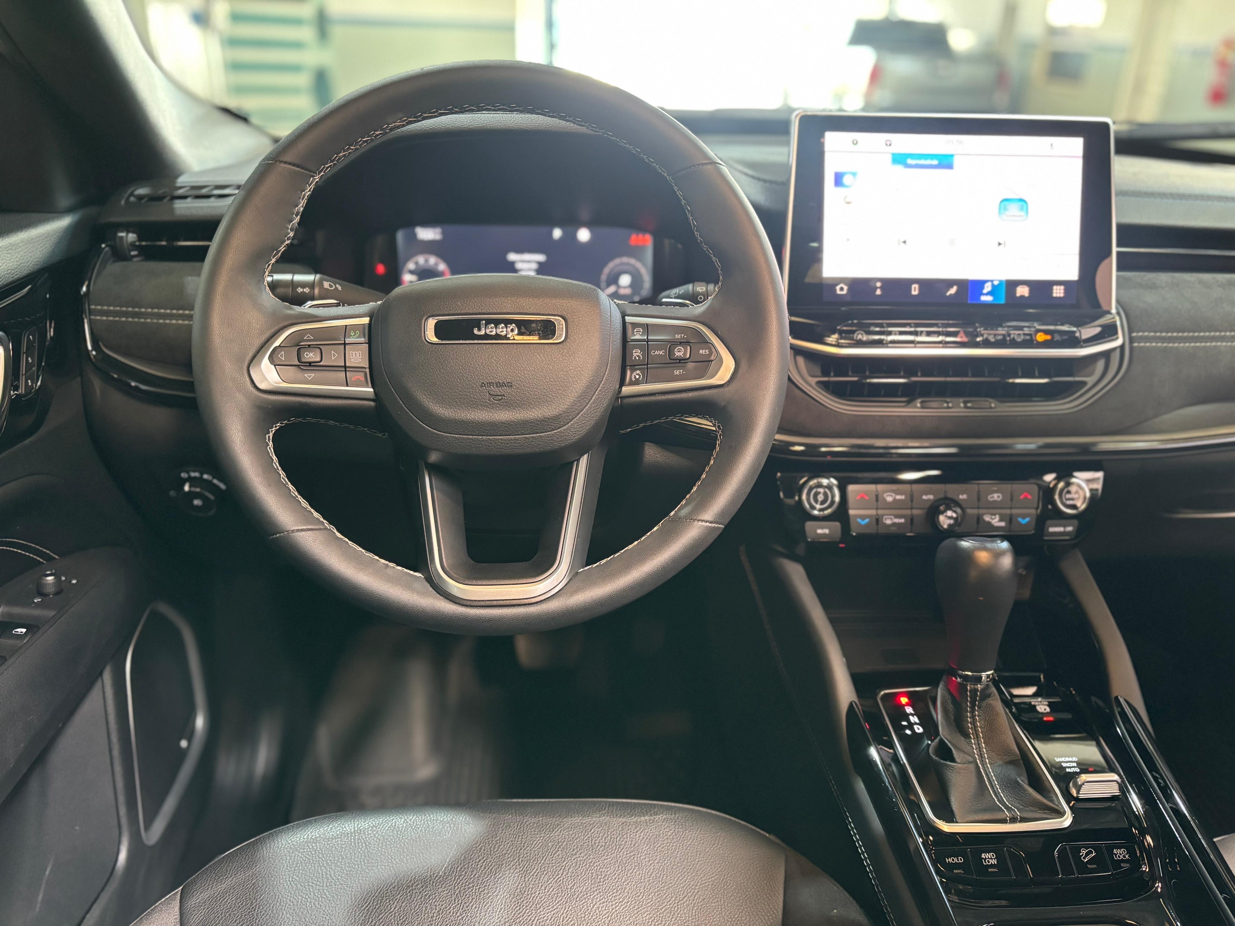 Jeep-COMMANDER-2.0 HURRICANE 4 TURBO GASOLINA BLACKHAWK AT9