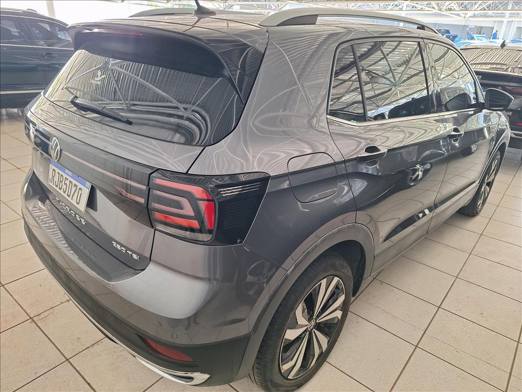 T-CROSS 1.4 250 TSI TOTAL FLEX HIGHLINE AUTOMÁTICO5