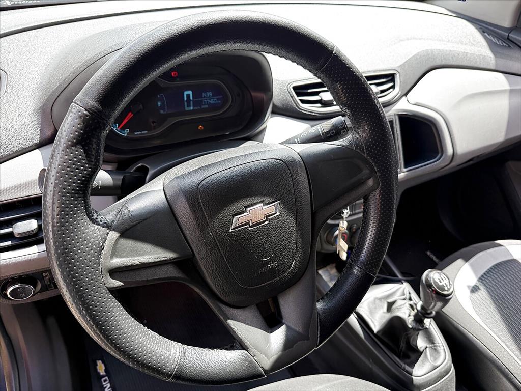 Chevrolet Onix - 1.0 MPFI LS 8V FLEX 4P MANUAL