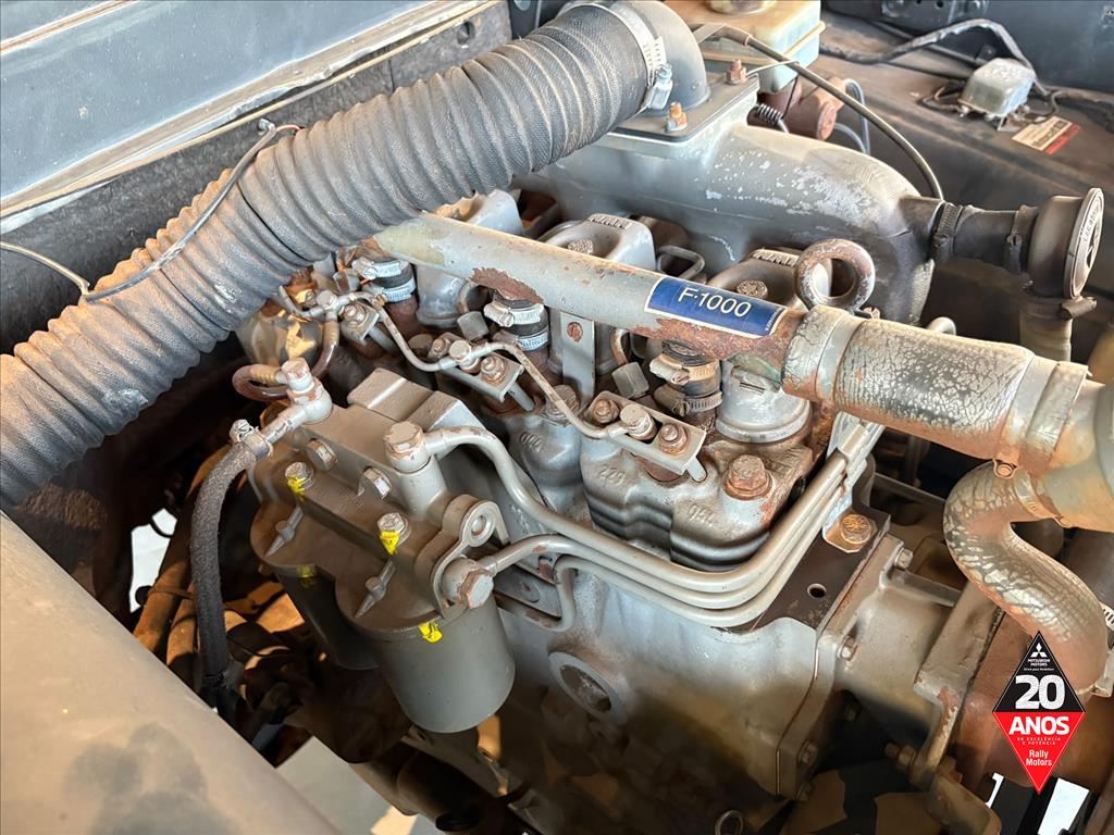 Ford-F-1000-3.9 SUPER SÉRIE 4X2 CS 8V TURBO DIESEL 2P MANUAL
