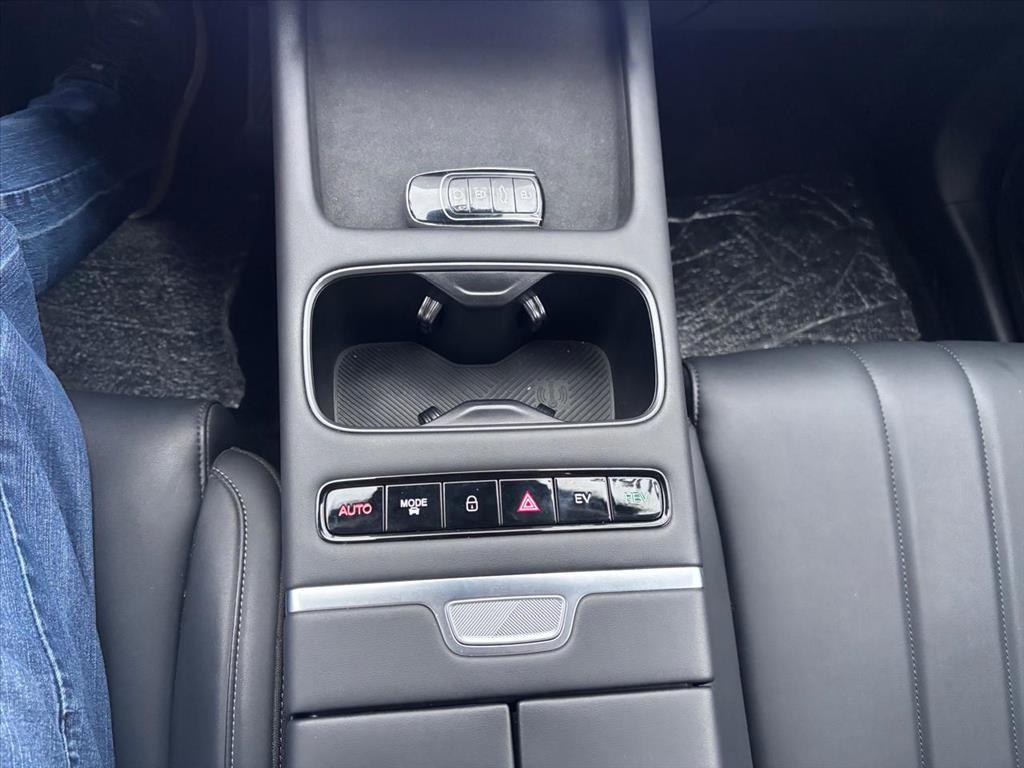 7 1.5 TGDI PHEV LUXURY DHT10