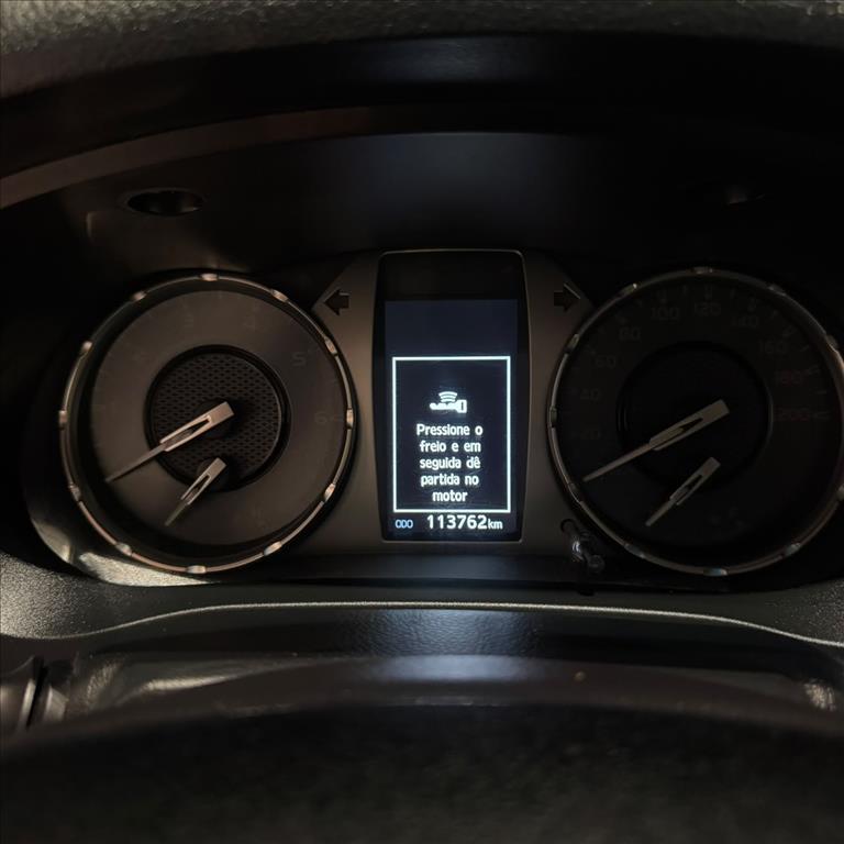 HILUX 2.8 D-4D TURBO DIESEL CD SRX 4X4 AUTOMÁTICO10