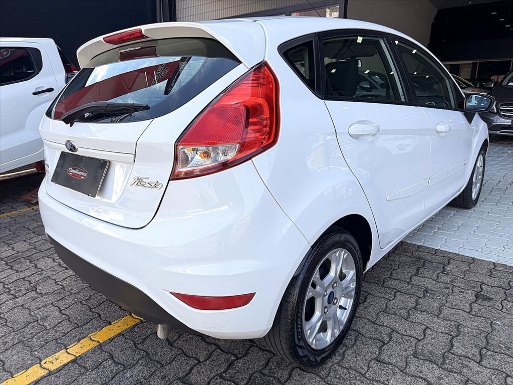 Ford Fiesta - 1.6 SE HATCH 16V FLEX 4P AUTOMÁTICO