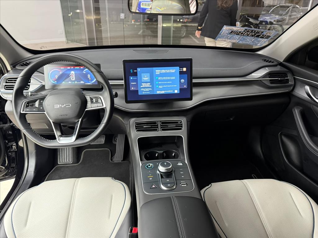 KING 1.5 DM-I PHEV GS AUTOMÁTICO3