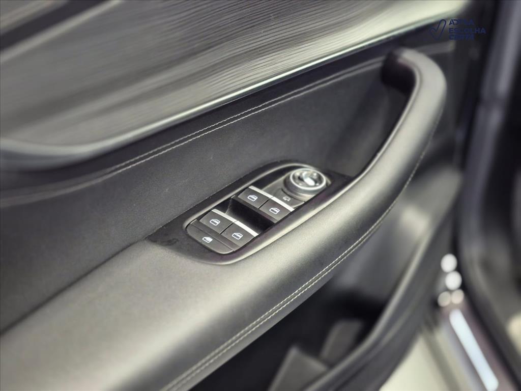 TIGGO 8