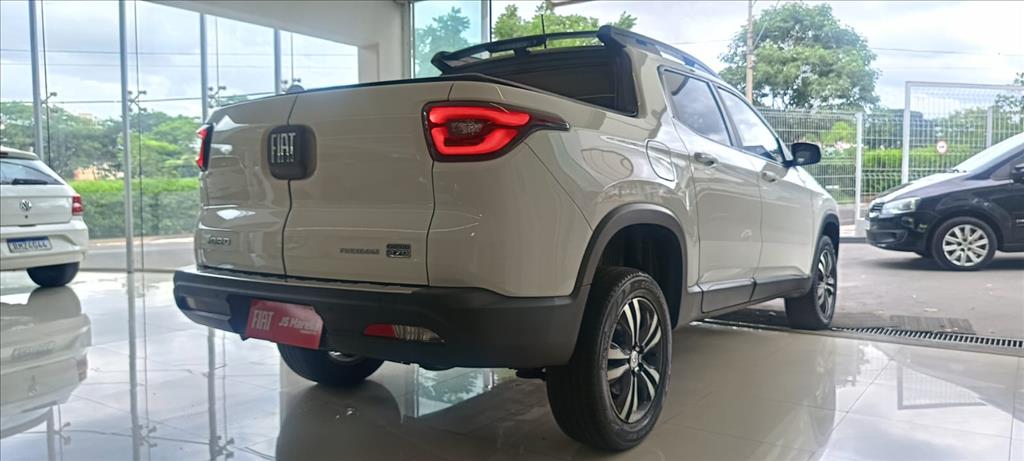 TORO 1.3 TURBO 270 FLEX FREEDOM AT61