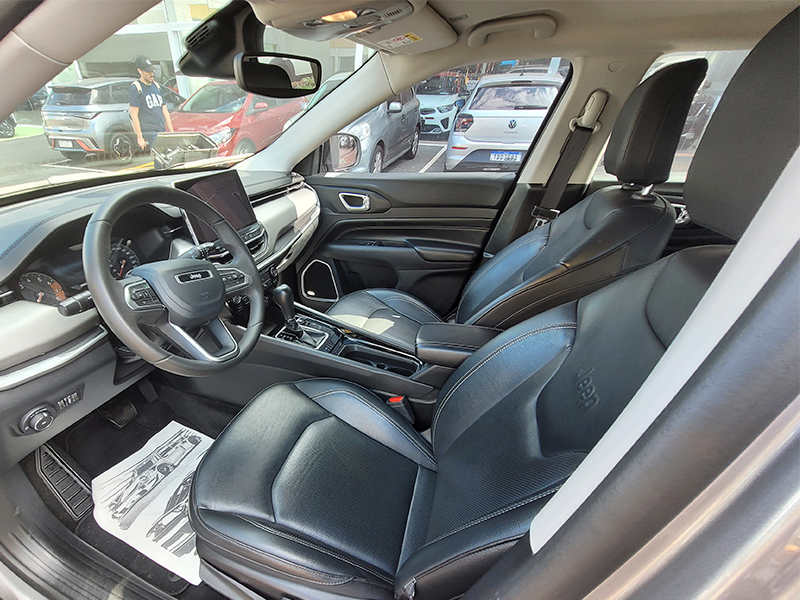 COMPASS 1.3 T270 TURBO FLEX LONGITUDE AT67