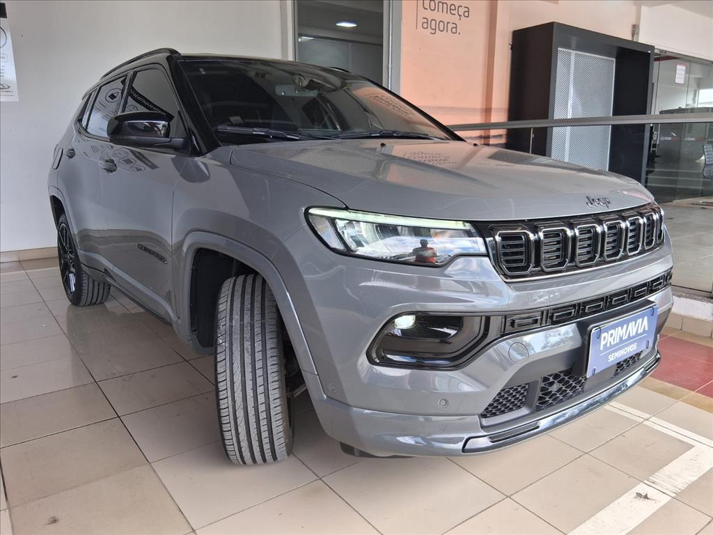 COMPASS 2.0 HURRICANE 4 TURBO GASOLINA BLACKHAWK AT92