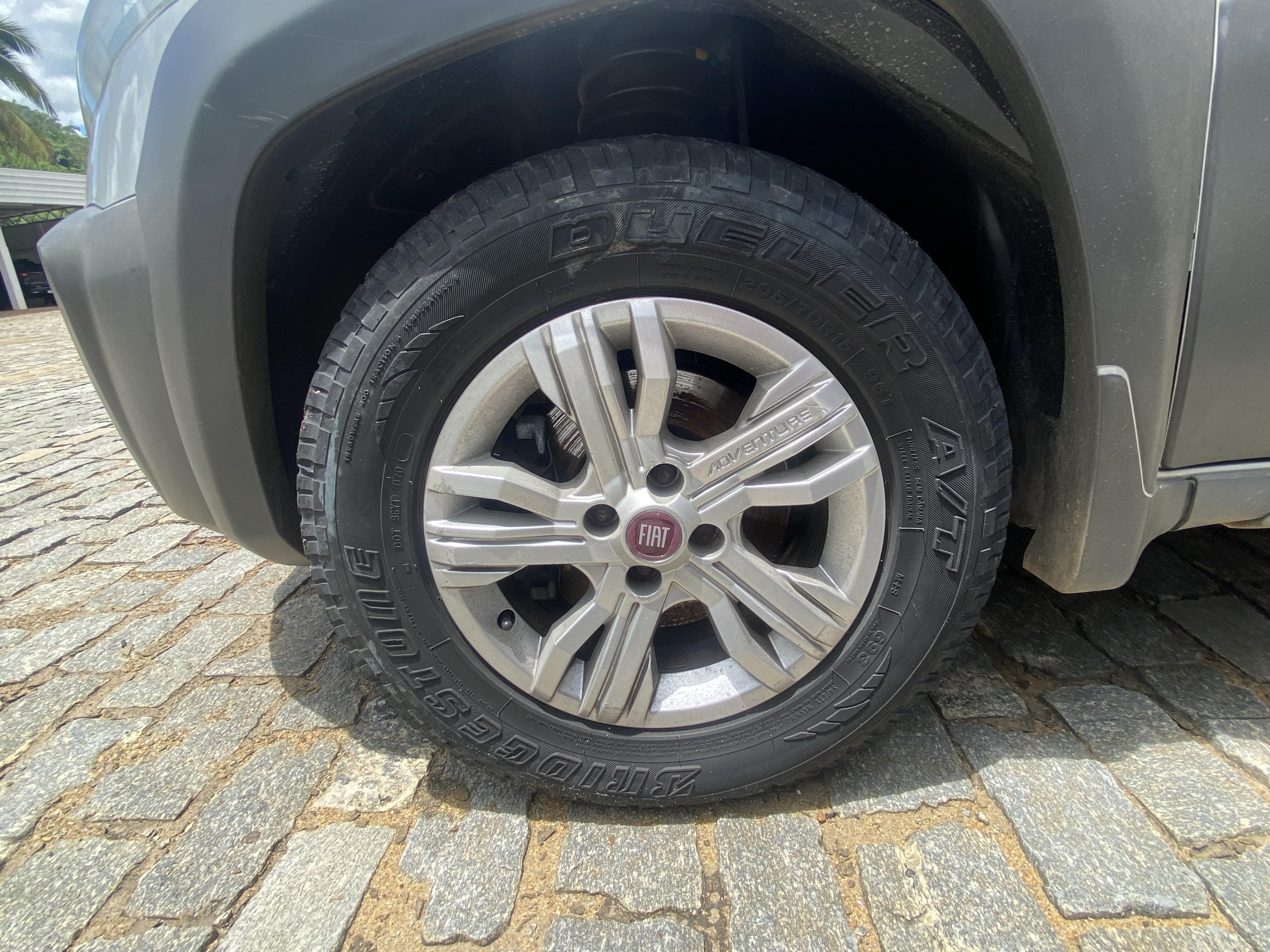 IDEA 1.8 MPI ADVENTURE 16V FLEX 4P MANUAL6