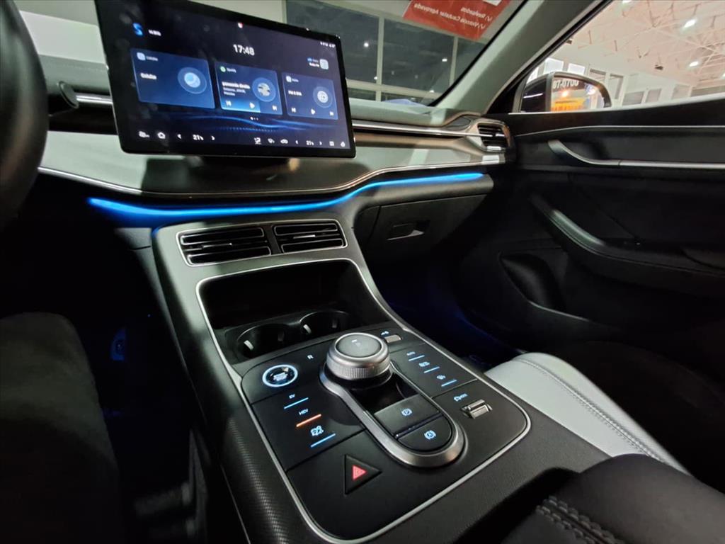 KING 1.5 DM-I PHEV GS AUTOMÁTICO6