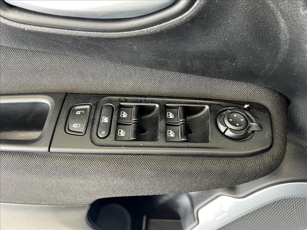 RENEGADE 1.8 16V FLEX 4P AUTOMÁTICO15