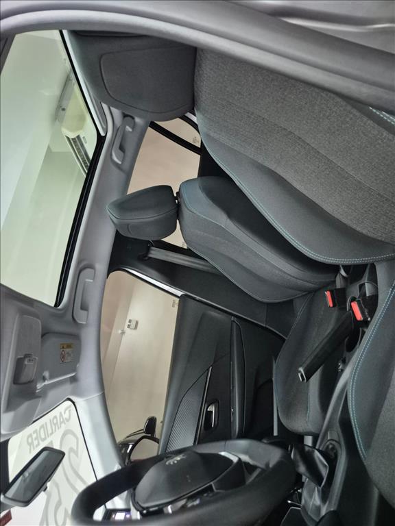 208 1.0 FIREFLY FLEX STYLE MANUAL8