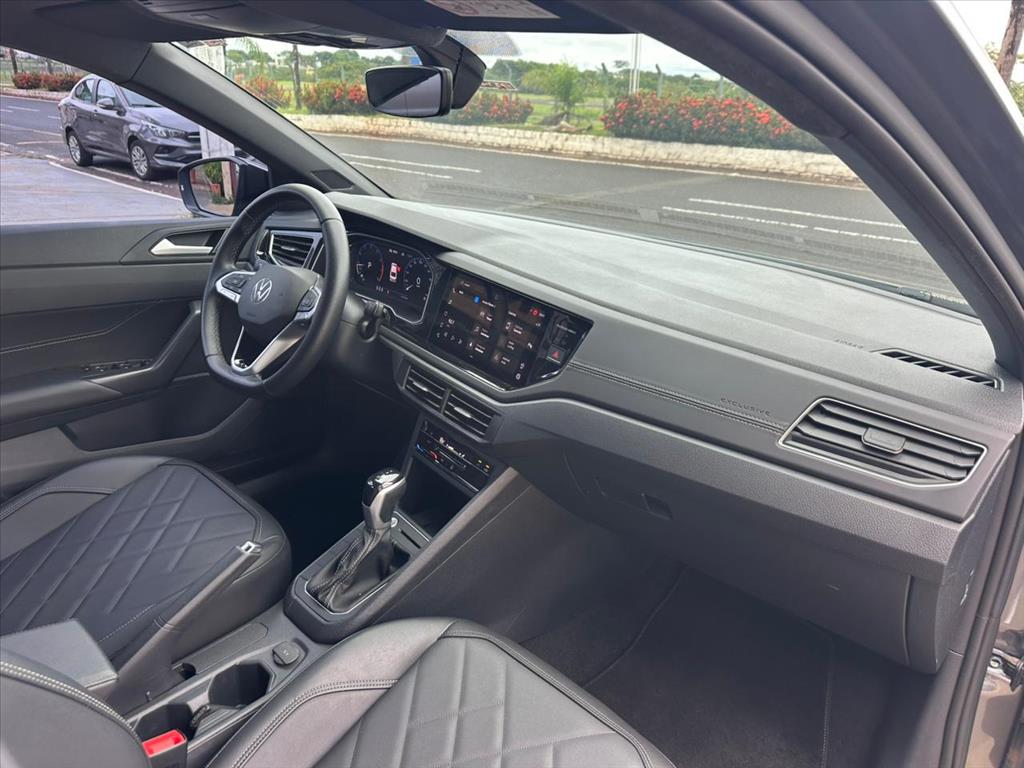 VIRTUS 1.4 250 TSI EXCLUSIVE AUTOMÁTICO11