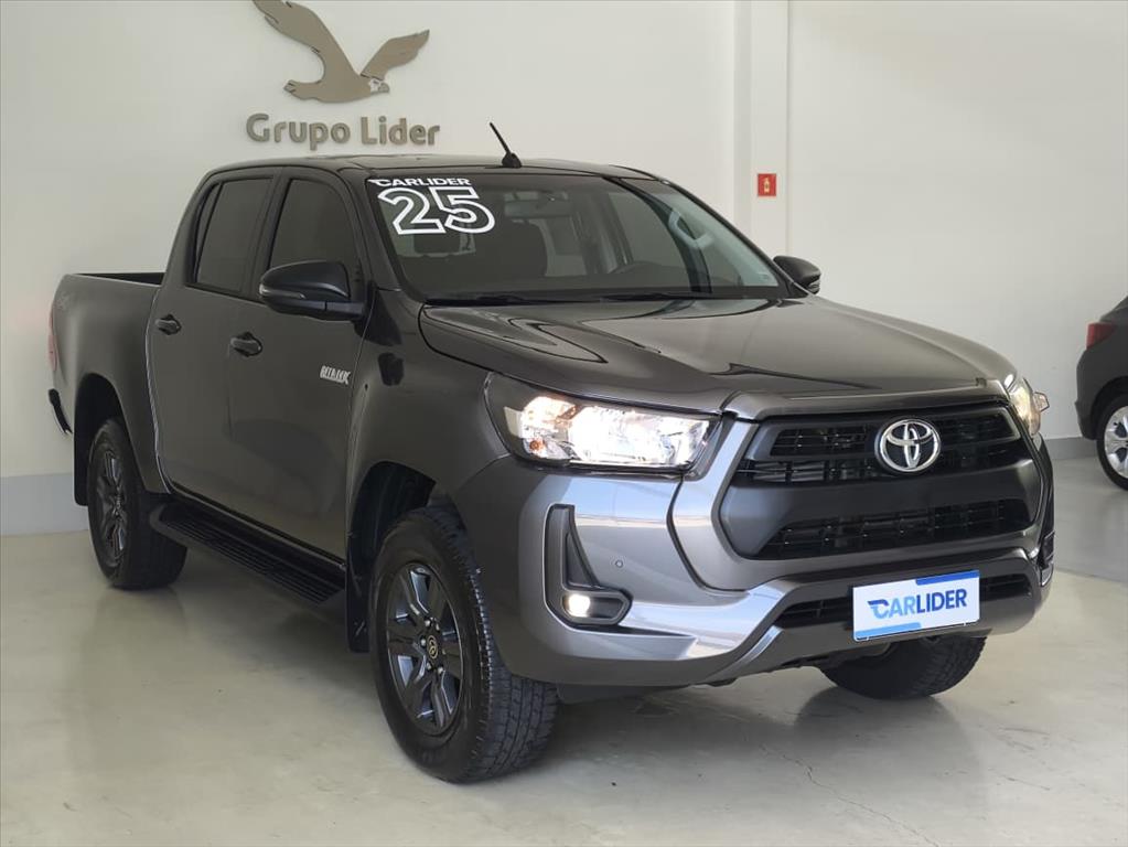 HILUX 2.8 D-4D TURBO DIESEL CD SR 4X4 AUTOMÁTICO2