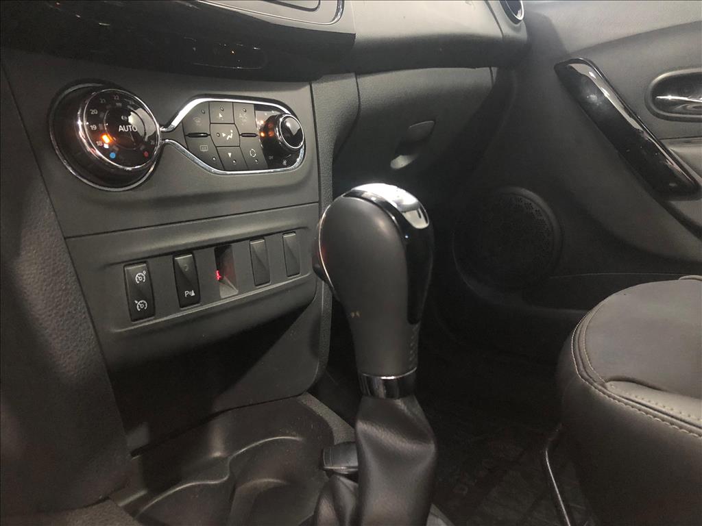 SANDERO 1.6 16V SCE FLEX INTENSE X-TRONIC