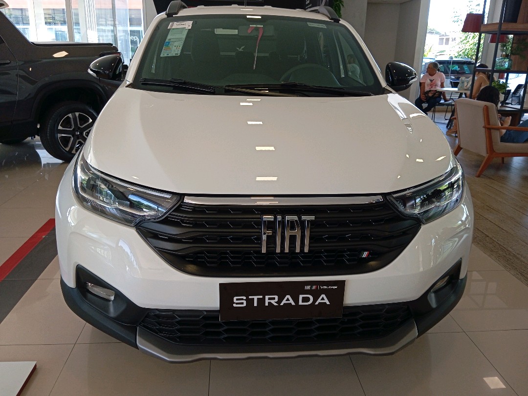 STRADA 1.3 FIREFLY FLEX VOLCANO CD CVT