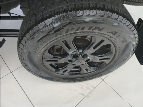 Nissan-FRONTIER-2.3 16V TURBO DIESEL PRO4X CD 4X4 AUTOMÁTICO