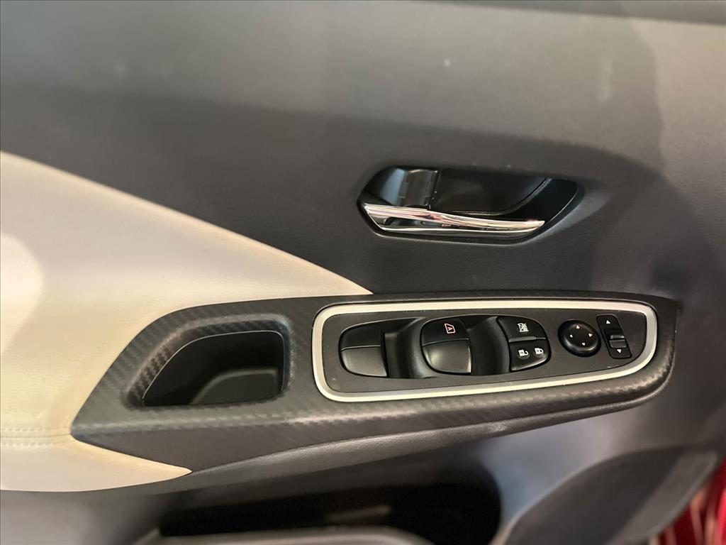 VERSA 1.6 16V FLEX EXCLUSIVE XTRONIC17