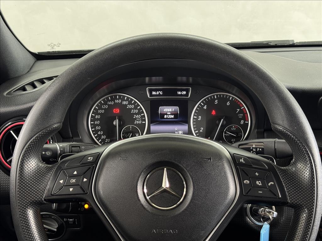 A 200 1.6 TURBO URBAN 16V GASOLINA 4P AUTOMÁTICO11